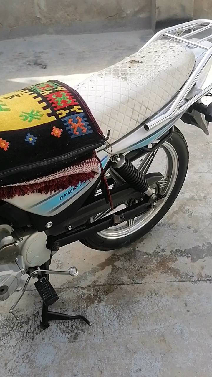 سلام عليكم دراجه للبيع دايون عضم موديل 21 مكينه ناعمه شلعه ومعدل كهربيات شغاله سلف هندر دراجه كلك كلك كلك سعره 550 وبيه مجال لشراي


**إذا كنت صاحب هذا الإعلان وتريد حذفه لأي سبب، رجاءا أرسل رسالة إلى الدعم الفني**