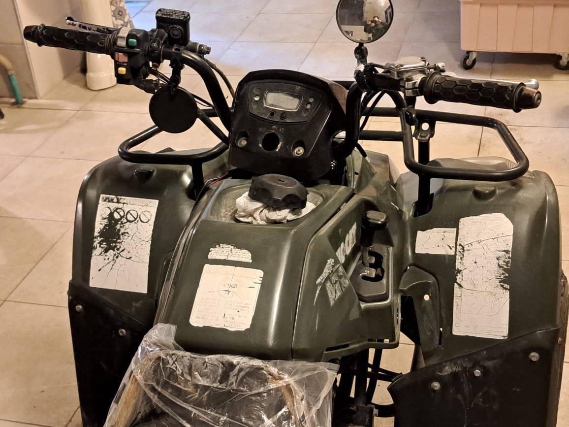 موطور أبو اربع تايرات امريكي مكينه أو كير ثلاث مضعية بك أو بوش أو امام مكينه200للبيع أو مراوس حسب القناعه مكاني صلاح الدين بلد سعره700أو بي مجال للستفسار اتصل ***********
