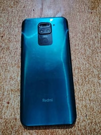 ريدمي نوت ٩ ذاكرو ١٢٨ الجهاز نضيف السعر ٨٠ وبي مجال قليل للستفسار عل ا...