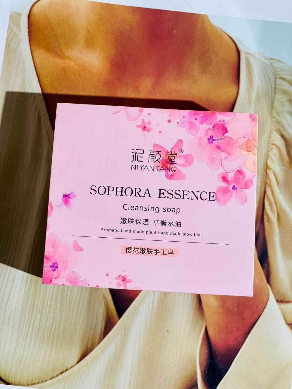 حجز واتساب ***********
🌸صابونة زهر الكرز🌸
【تفتيح وتجديد شباب البشرة】تحسين البشرة الجافة والخشنة، وصقل المسام وشدها، وتنعيمها وترطيبها، وجعل البشرة شفافة ومتجددة مصنوع من زهر الكرز 
و زيت وماء الورد وبتلات الورد
الطبيعي و تحتوى على الاحماض الدهنيه و فيتامين أ وفيتامين ج يحافظ على ابقاء البشرة رطبه 

🌸 تقلل من الحكه المصاحبه للاكزيما وتشققاتها وتهدئتها 
🌸لها تاثير فعال على تصفية البشرة وتقليل ظهور آثار الحروق والندبات القديمه وتصبغات البشرة
🌸تعتبر منظف فعال وآمن للبشرة
🌸تستخدم للتبييض و لتفتيح البشرة ولتطهير البشرة من البكتريا
🌸 تستخدم لاخفاء تصبغات البشرة وتحسين مظهر البقع الداكنة عن طريق منع تكوين الميلانين.
🌸 تستخدم في محاربة التجاعيد. لأن عملها كمضاد للأكسدة قادر على حماية الجلد من الأشعة فوق البنفسجية 

#الاصلي 💯
السعر 
🚘يوجد خدمة توصيل لجميع محافظات العراق ٤ الاف🚘#صابونة_زهرة_الكرز
#زهرة_الكرز
#العراق
#بغداد
#العناية_بالبشرة
#بشرة_ناعمة
#بشرة_نضرة
#تفتيح_البشرة
#ترطيب_البشرة
#العناية_اليومية
#روتين_العناية
#جمال
#مستحضرات_تجميل
#منتجات_طبيعية
#صابون_طبيعي
#عناية_بالجسم
#عناية_بالوجه
#رائحة_منعشة
#نعومة
#إشراقة
#بنات_العراق
#تسوق_العراق
#توصيل_لكل_العراق
#بغداد_مول
#كوزمتك
#العناية_النسائية
#منتجات_عناية
#صابون_فاخر
#CherryBlossomSoap
#CherryBlossom 🍒 بغداد, العراق
