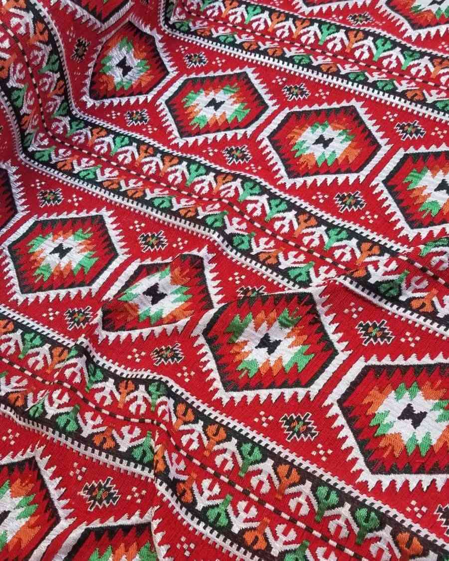 كوبلان صوف شانيل السوري ثقيل
عرضه 180 خياط جلسات رمضانيه حسب الطلب
يوجد توصيل لجميع المحافضات


**إذا كنت صاحب هذا الإعلان وتريد حذفه لأي سبب، رجاءا أرسل رسالة إلى الدعم الفني**