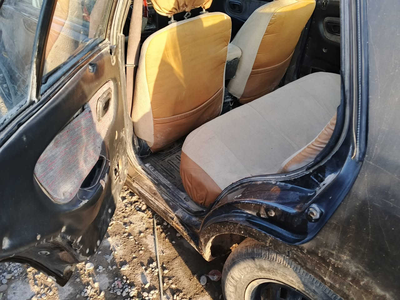 للبيع #
سيارة اكسل للبيع موديل 94 رقم ديالى سنوية صاقطة بشرط التحويل محرك كابريتر كير عادي السعر 17 وبيها مجال مكان السيارة الاتصال بالرقم 
***********
