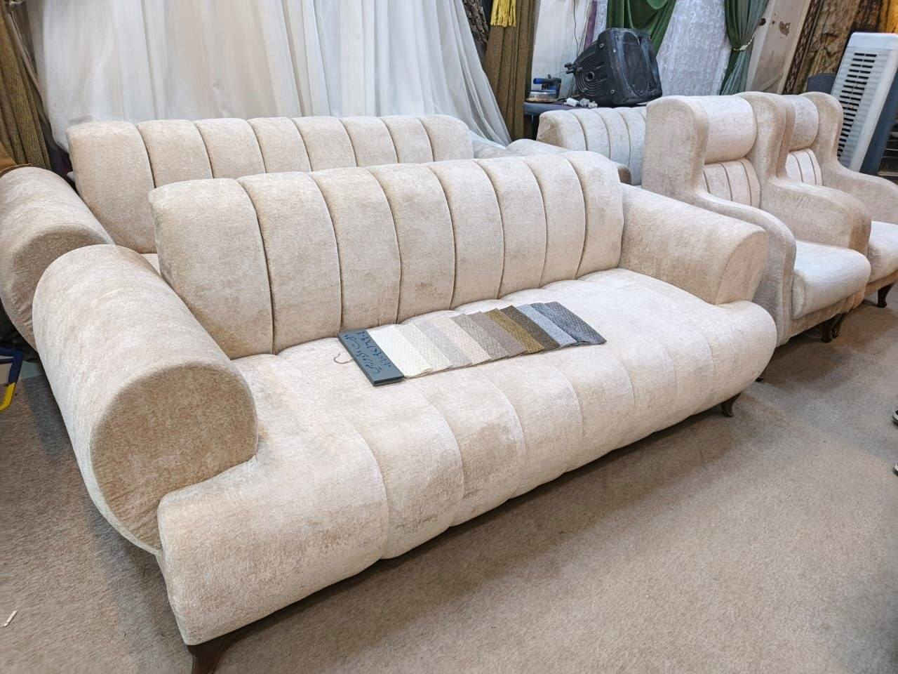 عرض خاص  تخم مودرن عشره مقعد 🔥
تخم مودرن بمواصفات تركيه 💯💯

السعر560

يتكون التخم من خمس قطع 
ثلاثيه عدد 2️⃣كراسي عدد2️⃣ثنأيه عدد1️⃣
مواصفات التخم (خشب جاو روسي)
(مقعدبلوك اسود  )🌙(سفنج مميز اول ضغط طبي 
قماش متوفر بجميع الانواع تركي 💯💯
🌑خااولي🌈
💲🇮🇶مع التخم هديه 6️⃣كوشات 🎁🧧
متوفر توصيل لجميع المحافضات وسعار رمزيه 
تكدر تفحص الطلب بيد المندوب اي ختلاف يحق للزبون الرفض 💫⚡️⭐️


**إذا كنت صاحب هذا الإعلان وتريد حذفه لأي سبب، رجاءا أرسل رسالة إلى الدعم الفني**
