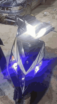 ماكس ثلعب درجه حاويه برغي ما مفتوح بيه. كفاله. سعره 700وبيه مجال مكاني كوفه شارع معمل. -***********صاحب درجه. مكلف ب نشر.
