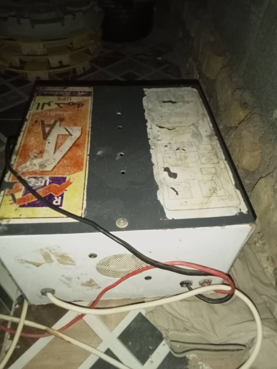 سلام عليكم عاكسه للبيع 6مبيرات السعر 80ناصريه سكان صناعي *********** بدون باتري
