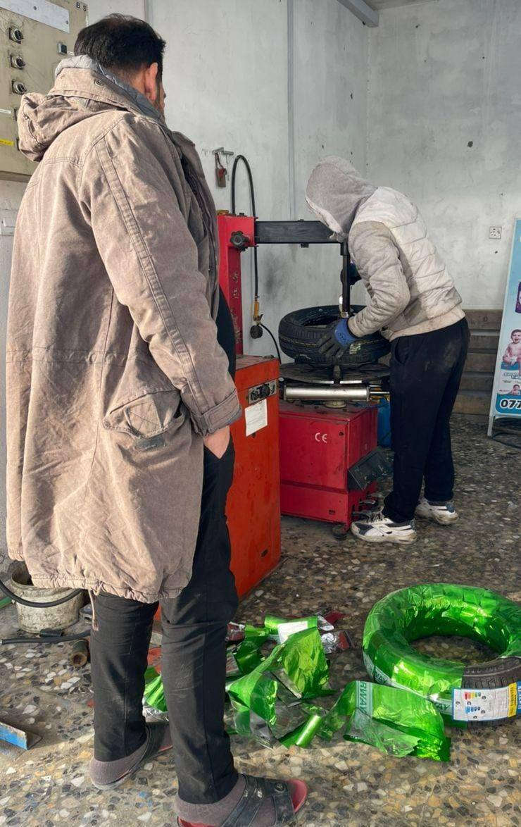 تم بعون الله فتح محلات لبيع وشراء  اطارات والبطاريات العنوان الرشاد قرب القاعده الاتصال عله رقم الهاتف ابو زعتوري ***********
عباس احمد كاظم***********
