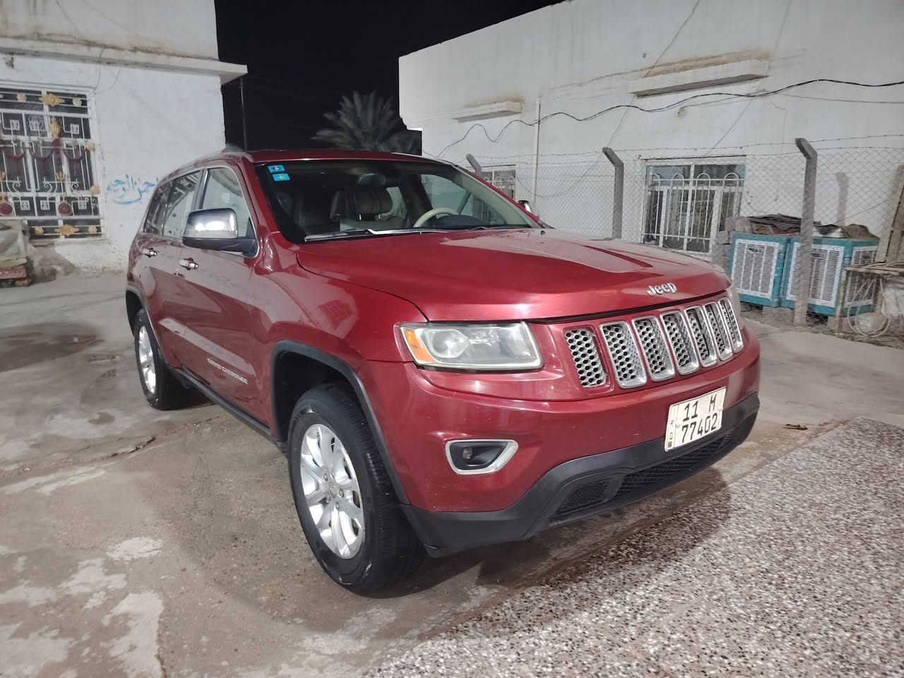 جيب شيركي موديل ١٤ فول موصفات مكينه ٦ وارد أمريكا حدثه جوملغ امامي وبنيد الباقي مكفول سعره ١٦٠ هذا رقمي *********** مكان السياره بلحله
