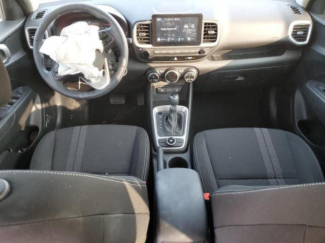 السلام عليكم فينو البيع
موديل 2023 بدون تبديل ماشيه 21.الف  فول ماعنده البصمه 
سياره جاهزه خير من الله 
بسمي عنوان بغداد
السعر 135$
*********** 
نتوكل على الله
