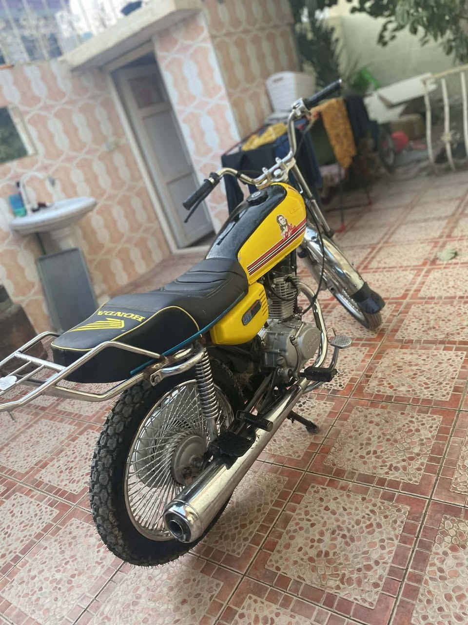 دراجه نامي برو  موديل 20شرط دراجه حيل حلوه ونضافته كدام العين دراجه ناعمه لا صرف ولا بخار شرط سعرها340وبيه مجال الي شراي ينتصل ***********
