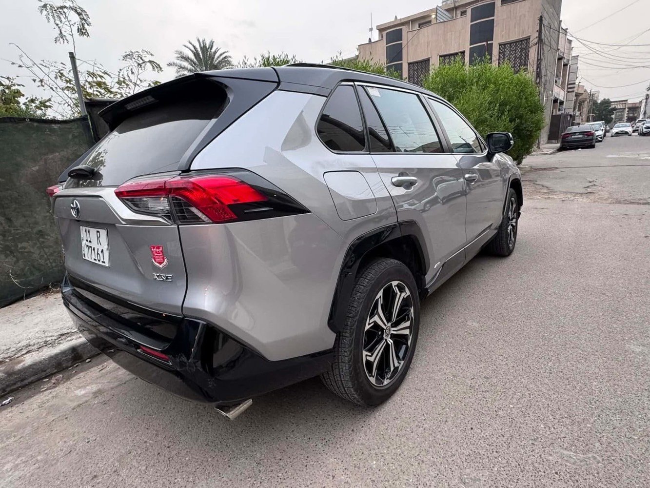اعلى فئة موديل 2023
برايم Xse
تو كلر
فول الفول 1/1
ماشيه 11 الف بس
بلك ان
تجي 3 انظمة شحن كهرباء+ هايبرت + بانزين
السيارة كامله بدون اي نقص تجي فتحه قماره اسود 
شاشه كبيرة
سماعات pdj
كشنات جلد
كشنات تبريد وتدفئة وكهربائية 
تحكات كامله
كاميرات
رادار 360 درجة
حساسات 360 درجة
وباقي المواصفات المعروفه للفول
***********