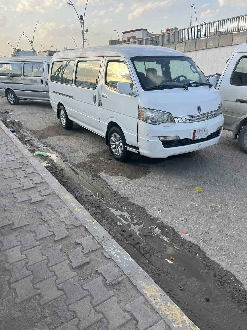 سلام عليكم جنبي البيع موصليه مكينه كير اكس كفاله حداديه تخم تاير كهربيات بدي مكفول مكان الناصريه ***********
