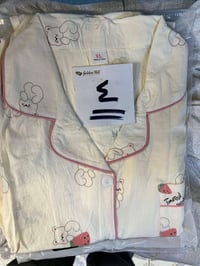 مشكل • ملابس • XL/XXL