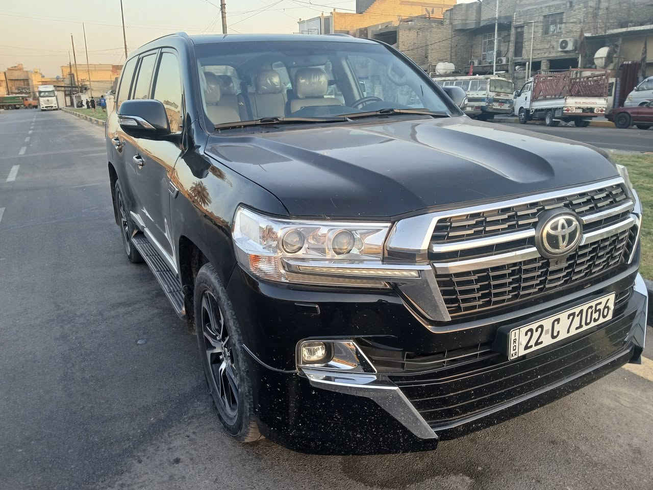 سلام عليكم لاند كروز ٢٠٢٠ ماشيه ٩٦ الف شركات بيهة بنيد صبغ وجاملغ بارد وتكحيل رقم اربيل سعر ٤٣٥ وبيهة مجال للطيبين استفسار اتصال ***********
