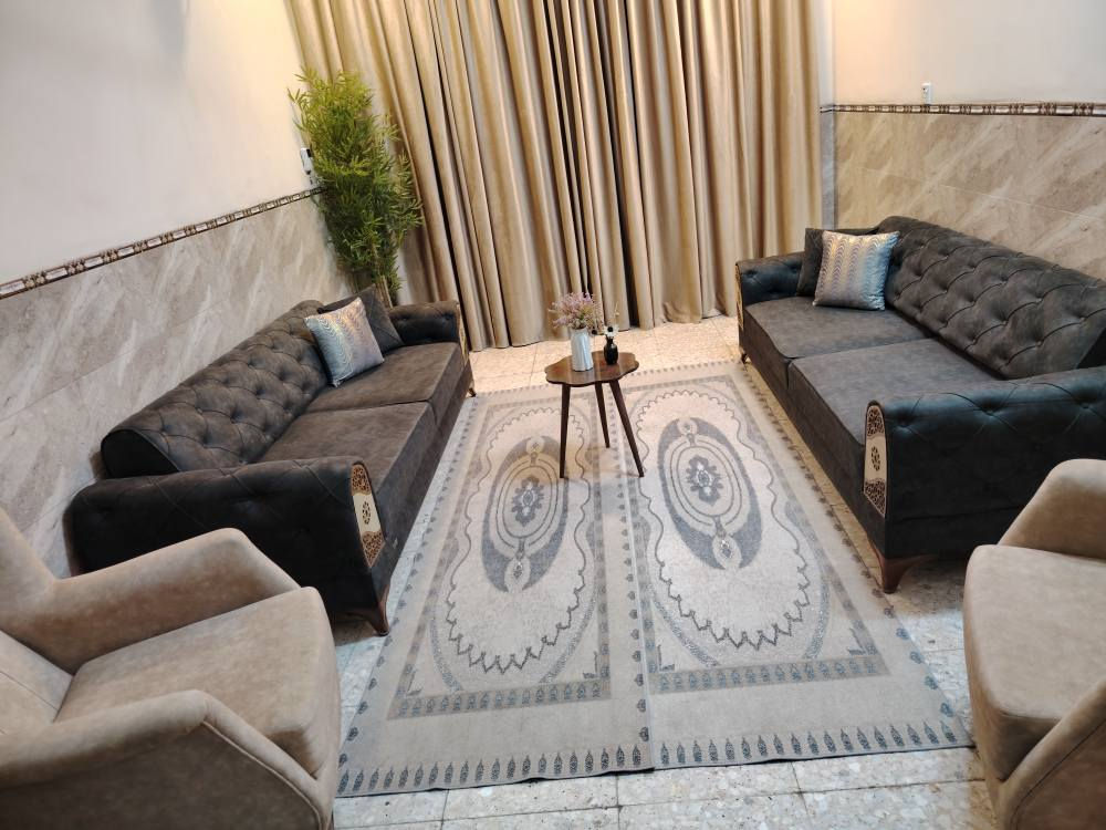 تخم تركي ماركه 8 مقاعد سرير قلاب سفنج طبي بولستر قماش وتر بروف نظافته ١٠٠ ب١٠٠ السعر ٥٥٠ المكان الشعب شارع الصحه


**إذا كنت صاحب هذا الإعلان وتريد حذفه لأي سبب، رجاءا أرسل رسالة إلى الدعم الفني**