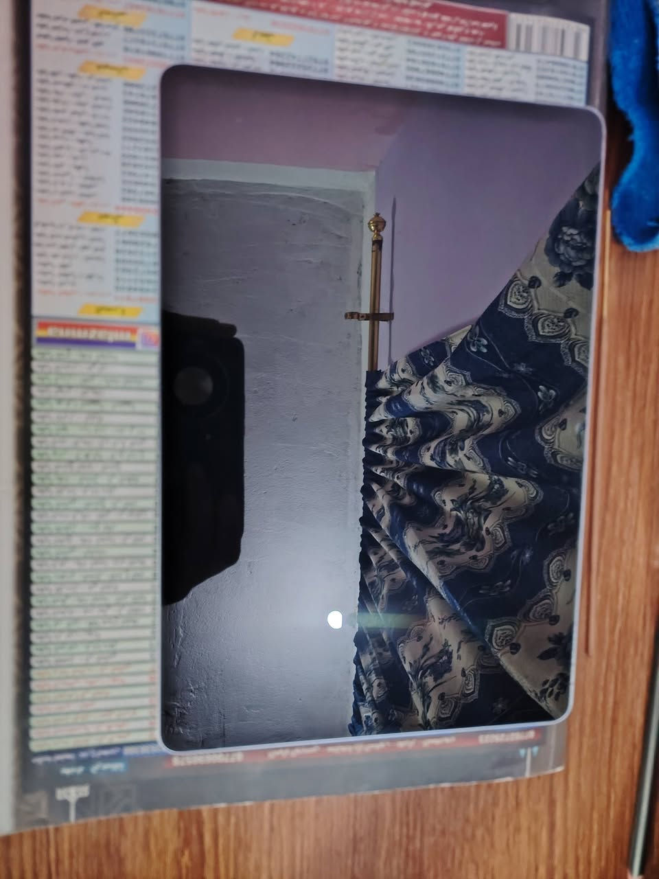 السلام عليكم باد هونر v9 للبيع ذاكره512 رام  24 بوبجي 90 فريم بدون ملحقات مكاني سوق الشيوخ ماعندي توصيل  سعره 400 بيه مجال رقمي ***********
