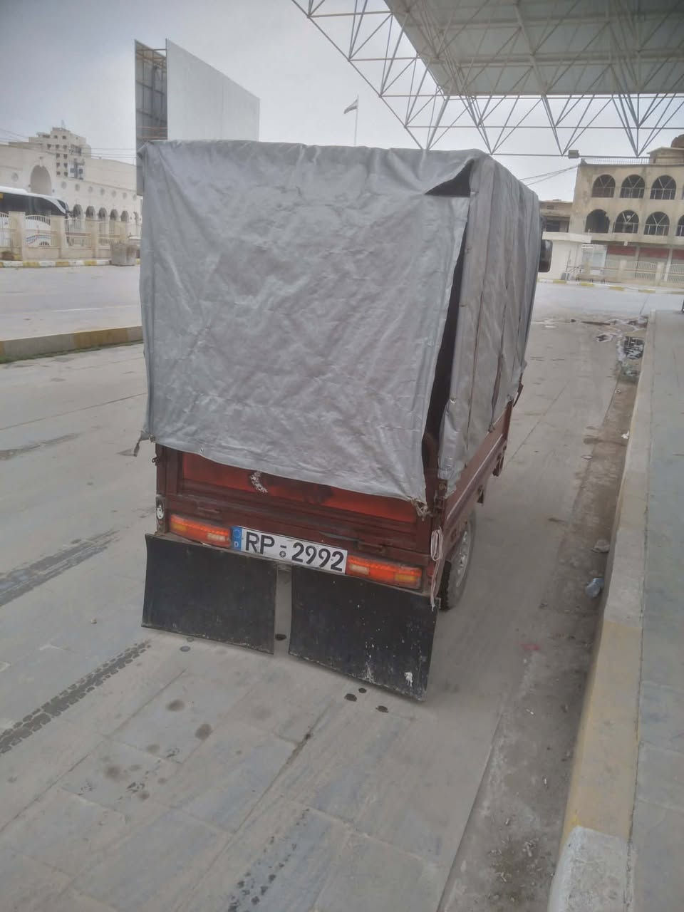 السلام عليكم. ✋
ستوته 2018 🌹. كير ومكينة وشاصي  شرط 👍
وايرمنية شرط السلف ولايتات بلوتوث وسماعات 💐
الصوت ناعم.. جادر 🌺 منفيس موجود 🥀
ستوته مال رزق ومال جناي.. كاملة من كل شي 💓
#مكلف_بالنشر..
رقم صاحبها.. كوروك ***********
 اسيا ***********
