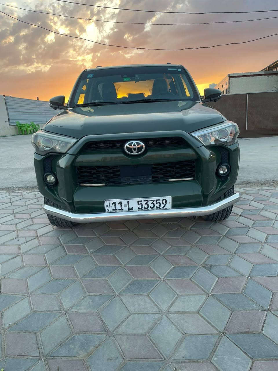 السلام عليكم 
تيوتا فور رنر موديل ٢٠٢٢ وارد امريكي حادثها جاملغ ايمن ماشيه ٣٧ مكينه ٤٠٠٠ لاندكروز ٦ سلندر تخم تاير باتري تبريد حداديه كشنات جلد ٥ راكب كامرات ٣٦٠ درجه مري شفط بصمه شاشه وداش كام امامي خلفي رقم بغداد لل٢٠٢٩ انكليزي لون زيتوني سعرها ٣٢٠ مع المجال للاستفسار اتصل *********** مكان السياره الديوانية مركز
