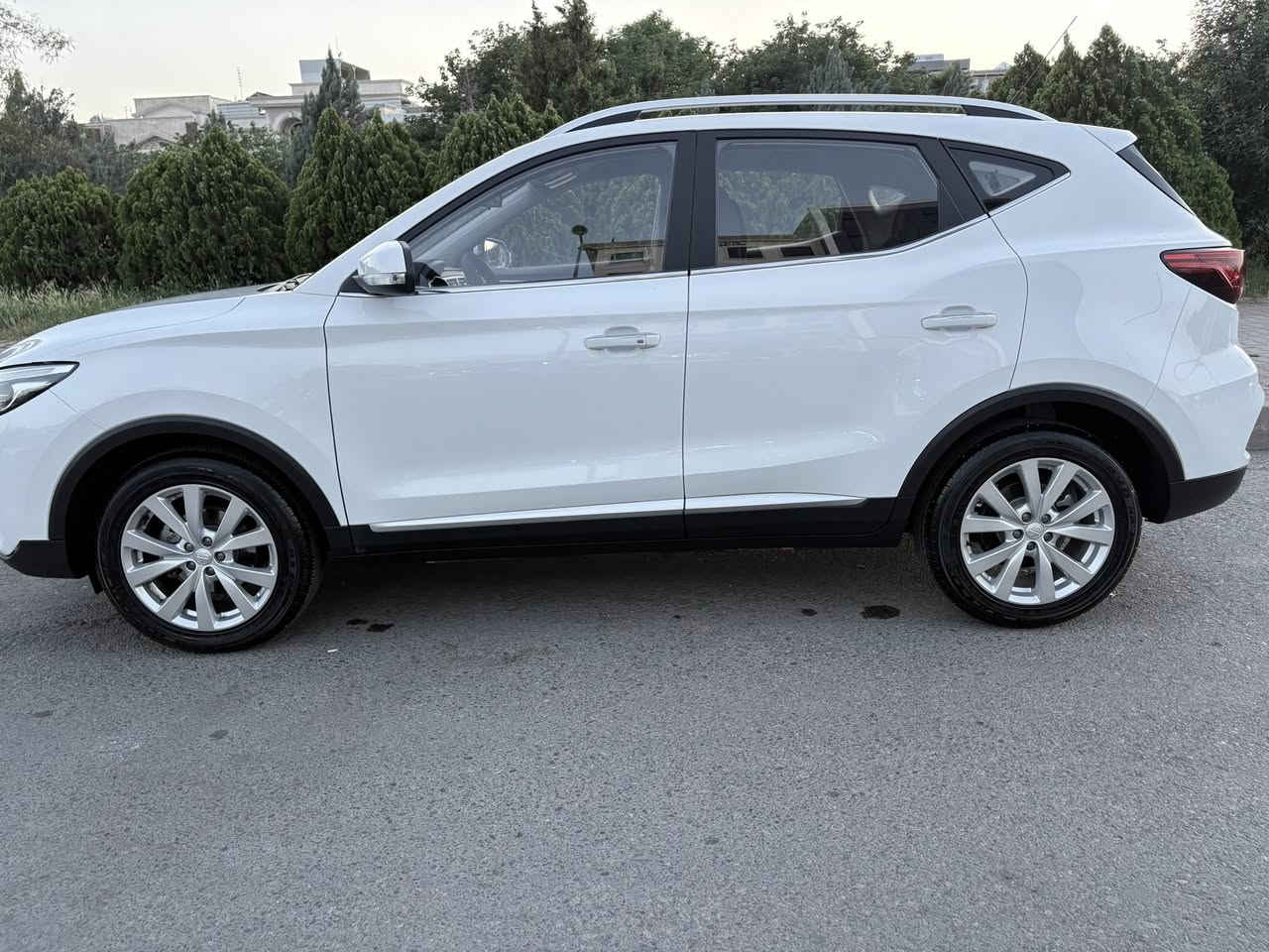 MG ZS 2025
كلين تايتل بدون صبغ بدون تعدیل
مواصفات
بصمة، بريك كهربائي، شاشة كاميرا، حساس، تبريد مركزي، لايت زينون، سكان فوليوم، بلوتوز
كير و محرك كهربائيات بشرط 
رقم اربيل جاهز 
ماشي 5 الف کم 
سعر 137 ورقة 
مكان السيارة اربيل
~~~~~~~~~~
[***********]واتساپ-ڤایبەر
~~~~~~~~~~
MG ZS 2025
کلین تایتل بێ بۆیاغ بێ سارد
 مواسەفات
بەسمە، برێك کارەبایی، شاشە کامێرا، حساس،
تەبرید مەرکەزی، لایت زینۆن، سوكان ڤۆلیۆم، بلوتوز.
گێڕ و بزوێنەر و کارەبایات بە شەرت 
ژمارە هەولێر جاهیز 
ماوەی ڕۆشتن 5 هەزار کم
نرخی 137 وەرەقە 
شوێن هەولێر
