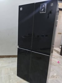 ثلاجه • جديدة • ما بيها ضرر