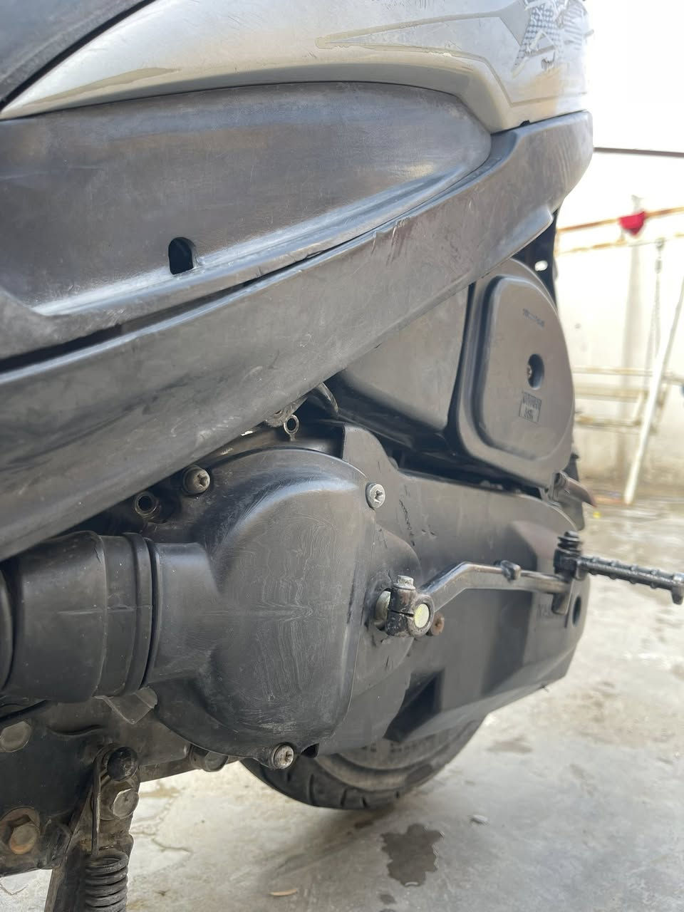 ماكس للبيع او مراوس
سلام عليكم ماكس عدله
للبيع سلف هندر شغال كهربائيات لايت هورن بگ لايت 
زوج تيارات جدد بيه معدل حلو دواخله ملحه ومختمه كله وي المكينه دهن امزويل 40-10سكوتر كل 18-20يوم
المكان ناصريه مركز
السعر ع هذا الرقم
***********
