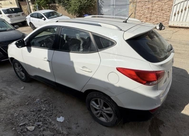 توسان موديل 2013 ماشيه 140 مكان بغداد رقم بغداد بسمي نظيفه حيل


**إذا كنت صاحب هذا الإعلان وتريد حذفه لأي سبب، رجاءا أرسل رسالة إلى الدعم الفني**