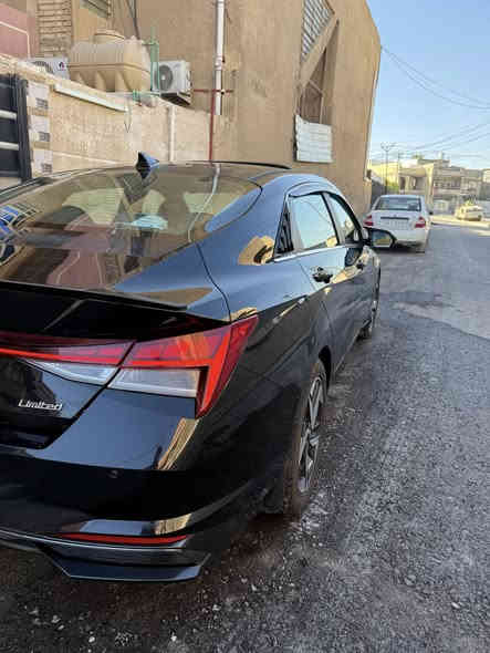 بسم الله الرحمن الرحيم
النترا 2022 وارد امريكي 
محرك 2000 دوش المرغوب
ماشية 29الف ميل
فول موصفات للاخير limted
 رقم بغداد معوقين باسمي اني المستورد واني الجاني السيارة على ايدي وجاهز لاي وكالة
سيارة على وضع الشركة كاملة من كلشي
تخم تاير ابو الحاسبة جديد والباقي كلة جديد
بيهة بارد فقط موضح بلصورة الباقي على وضع امريكا مكاني بغداد الشعب
***********
160 ورقة وبيهة مجال
