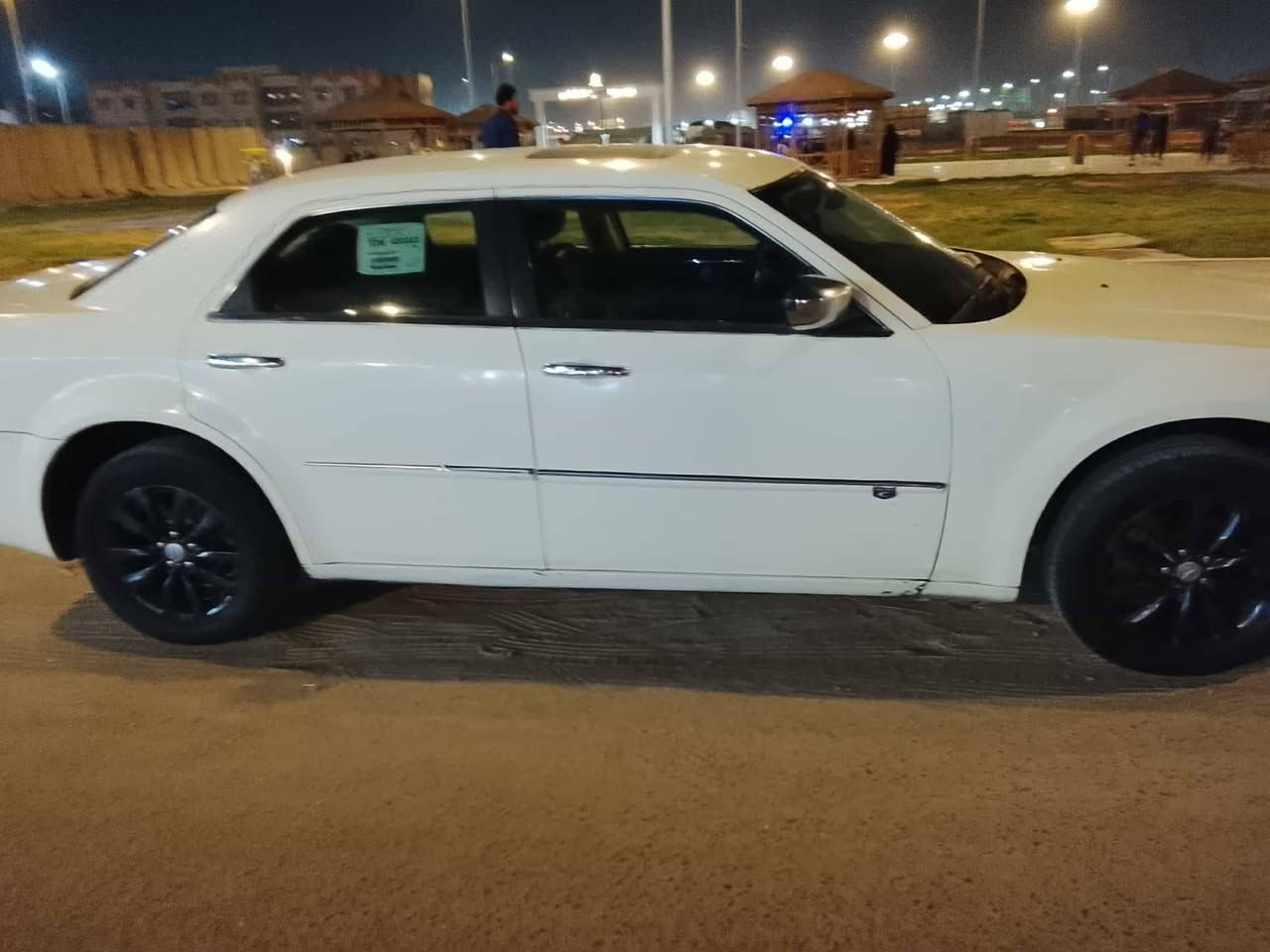 السلام عليكم واباما مديل ٢٠١٠ بيهه كصه جنطه أدوات تبريد حداديه محرك كير جدد تخم تاير السياره مال جناي  المكان البصره السعر ،55 أو مراوس ***********
