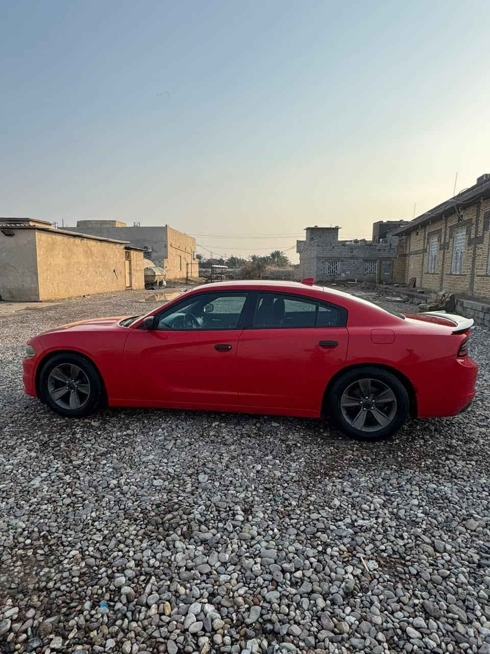 السلام عليكم 
جارجرمديل 17 اصل
سيارة نضيفه ما مشتغله خط 
سيارة جاهزه ماتصرف عليها اي شي 
سيارة SXT
غير متوجد على نت
مكان بصره قضاء المدينه
سعر 175 وبيها مجال  
اتصال ‭0781 816 9202
