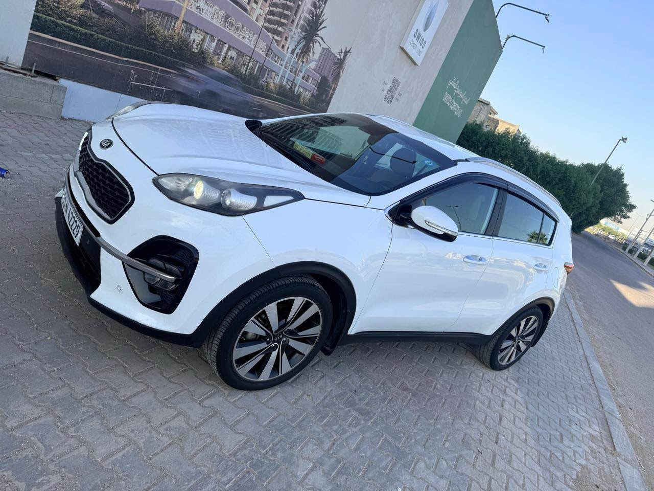 سلام عليكم 
سبورتج 2019 خليجي للبيع 
كير محرك تبريد كهربائيات كله كفاله 
السياره بيهه بنيد مبدل ومصبوغ وقطع صغار بارد ولبقيه كفاله عامه محرك 2000 رقم بغداد بسمي السياره مواصفات الشركه العامه للسيارات السعر 176 وبيه مجال بسيط للاستفسار *********** مكاني الغزاليه بغداد, العراق
