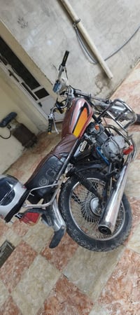 تايكر ٤كير موديل ١٧ محرك ساعة ما بي اي صوت شرط معدل و شلعة ولا صرف ولا...