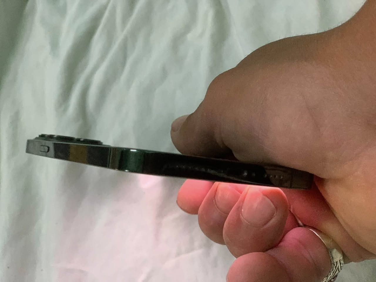 📱آيفون 13ابرو ماكس  
ًذاكره128
🔋بطارية 78 بلادي
الجهاز حيل نضيف 👍
لون زيدوني ما بي جلخ 
سعرو 675وبي مجال الطيبين 

ً
الرقم ***********

‭٠٧٧٨ ٠٥٧ ٣٥٠٣‬
