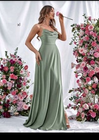 ملابس فاخرة • أناقة وراحة • توصيل محافظات