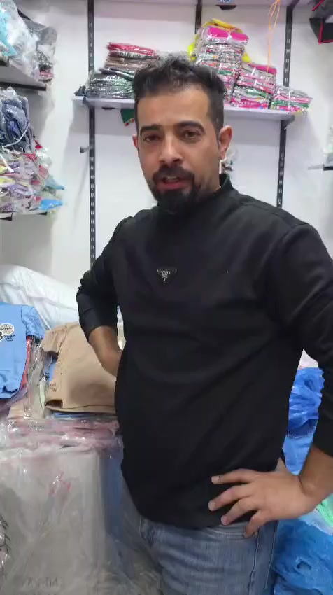 طقم ولادي الدرزن ب٣٦ الف 
يلبس ١ ل٣ سنه 
خامه درجة اولى 
توصيل 🚚 جميع المحافظات ٥ الاف 
اقل حجز ٢ درزن 
للحجز  مراسلة الصفحة او على رقم الواتساب ***********
