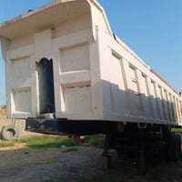 شاحنة • للبيع