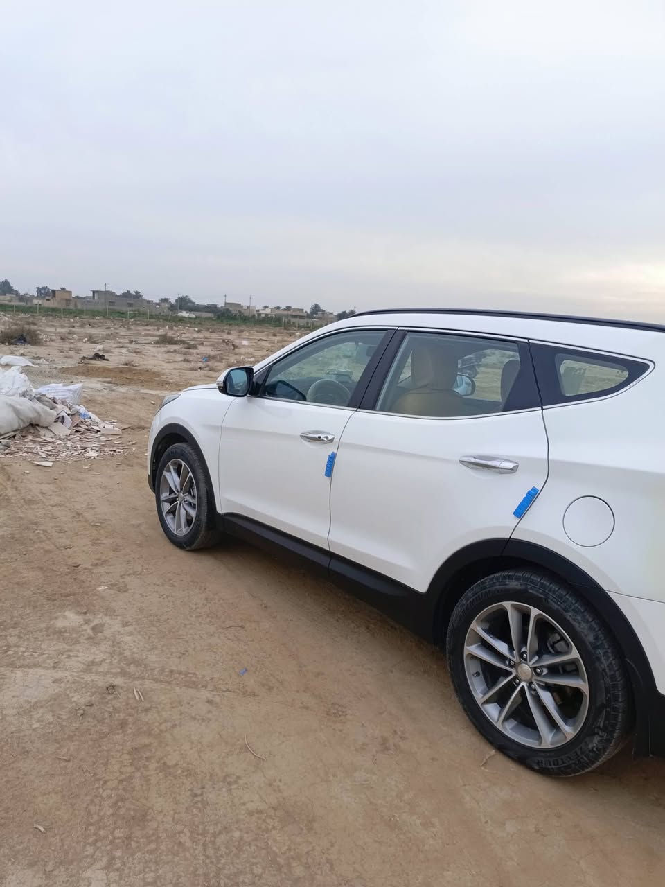 سلام عليكم
سنتافي 
الموديل 2018 خليجي 
رقم بغداد بأسمي السنويه 2028
حجم المحرك 6 سلندر
بصمه فول مواصفات 
3قطع تبريد 7راكب فور ويل 
السيارة جديدة جدا جاهزة حدادية كير محرك كلة كفالة 
ماشيه130/ مكان السياره واسط
السعر 230$ وبيها مجال 
***********
***********
