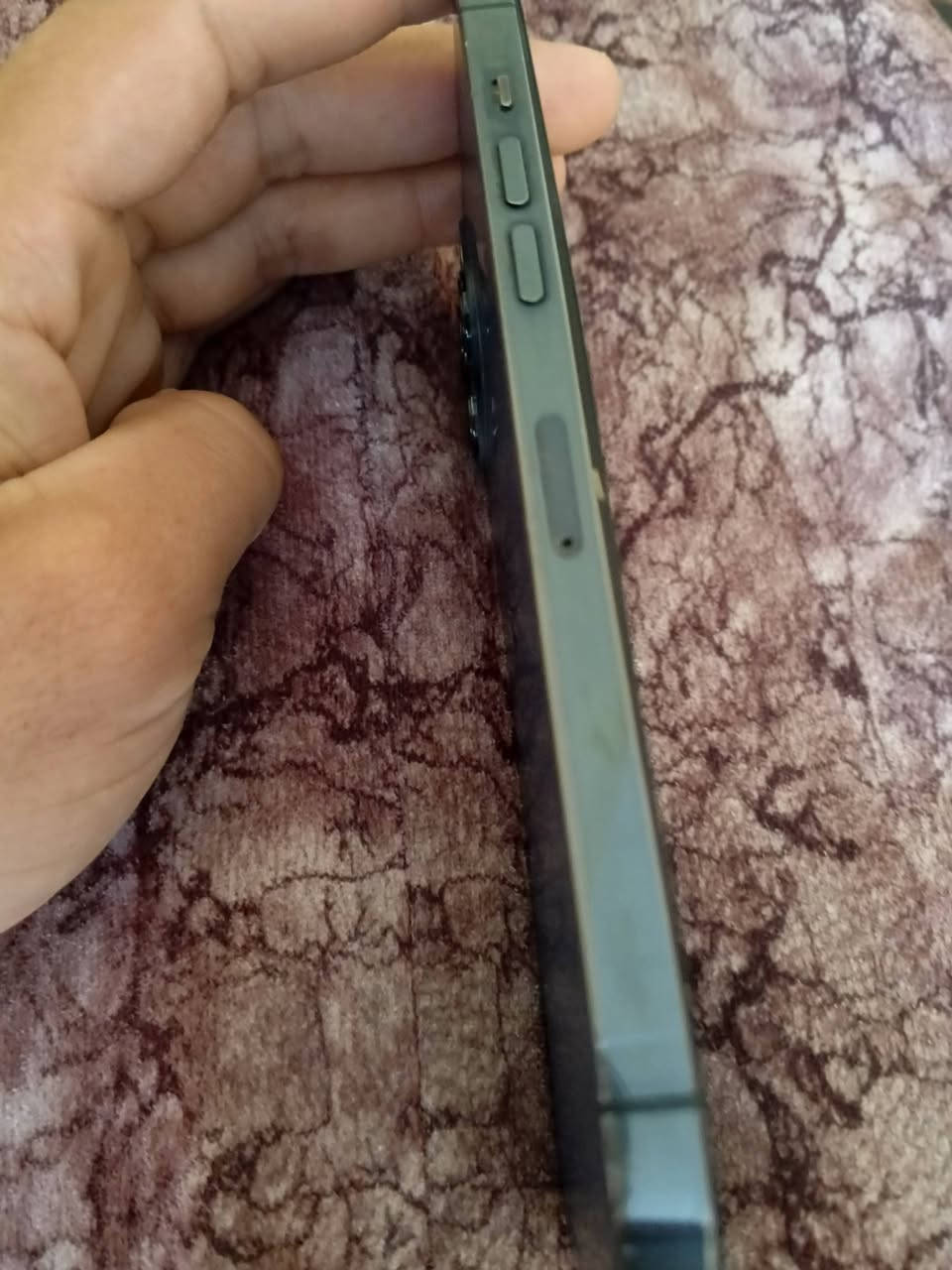 سلام عليكم جهاز 12 برو ماكس للبيع جهاز كلش نضيف مبدل فقط شاشه اصليه ذاكرة 128 دبل سيم + بطاريه سعره كلش مناسب 260 وبي مجال حك جيتك 
***********
