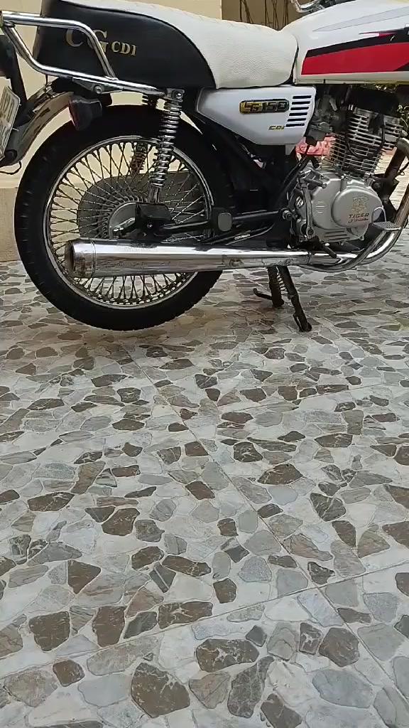 السلام عليكم
للبيع ماطور تايكر موديل 2020 محرك 20 المحرك فقط امبدل رنكات المحرك شرط لاصرف لادخان لاصوت الماطور مرقم نينوى تحويل مباشر السعر مليون 800 وبي مجال للتواصل واتساب او الاتصال على الرقم ***********
