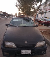 بيع مستعجل سياره اومكه  السعر 18  رقم موبايل 07779308064