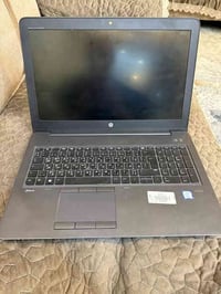 للبيع: لابتوب قوي بحالة ممتازة 🖥️💻 —————————————————- المــواصــفات : ...