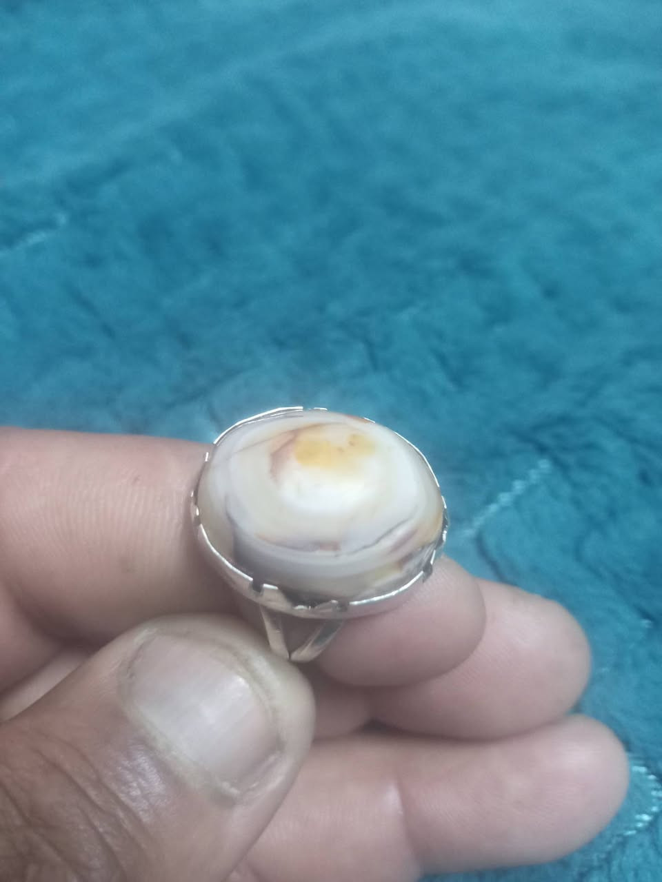 سلام عليكم اخوان محابس فضه فضه بس خفيفه خفيفه العدد٦محابس ابيعهن كلهن الواحد٢٠قفل قفل مكاني حيانيه تميم


**إذا كنت صاحب هذا الإعلان وتريد حذفه لأي سبب، رجاءا أرسل رسالة إلى الدعم الفني**