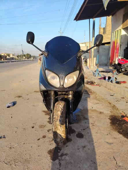 السلام عليكم دراجه تي ماكس 2008 ابيع او امراوس حته إذا اطي فرق عادي دراجه كوم حديد واكف بيه حساس ***********
