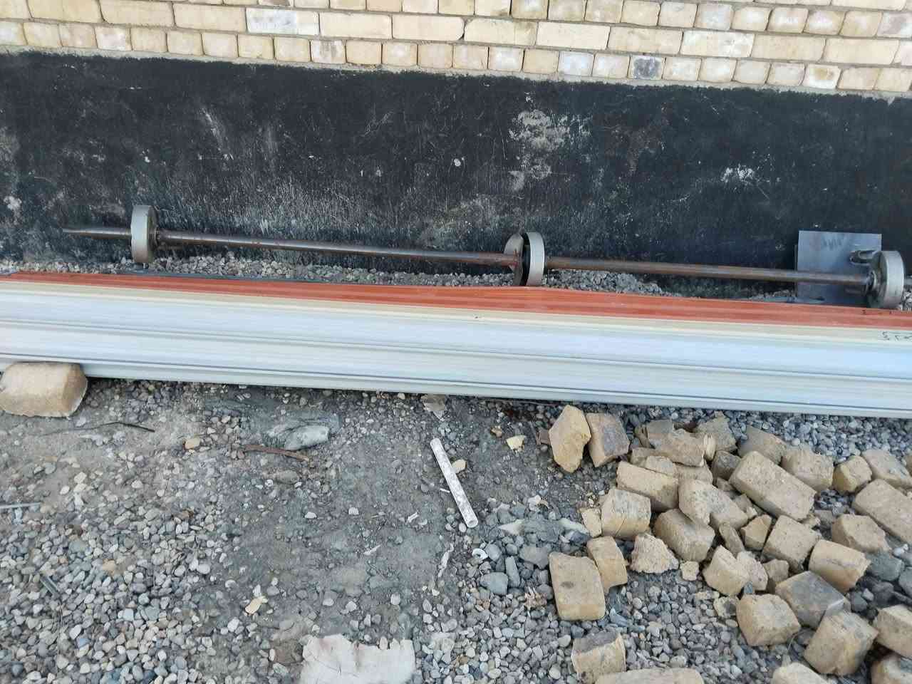 السلام عليكم ورحمة عندي كبينك عرضه 325 الطول. 350 جديد عنواني كوت الخاجيه الرقم ***********
