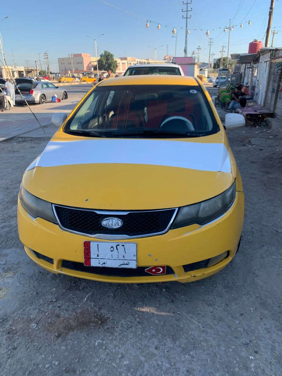 السلام عليكم كيه سيراتو خليجي موديل 2009 رقم مثنى هيئه وغرامه مصفره محرك 1600 مكينه  كير حداديه تبريد كله جديد وشرط سياره مكفوله كفاله عامه وبأسمي سعرهه 93 وبيهه مجال ***********
