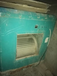 مبردة • حجم ٢ ونص • نضيف