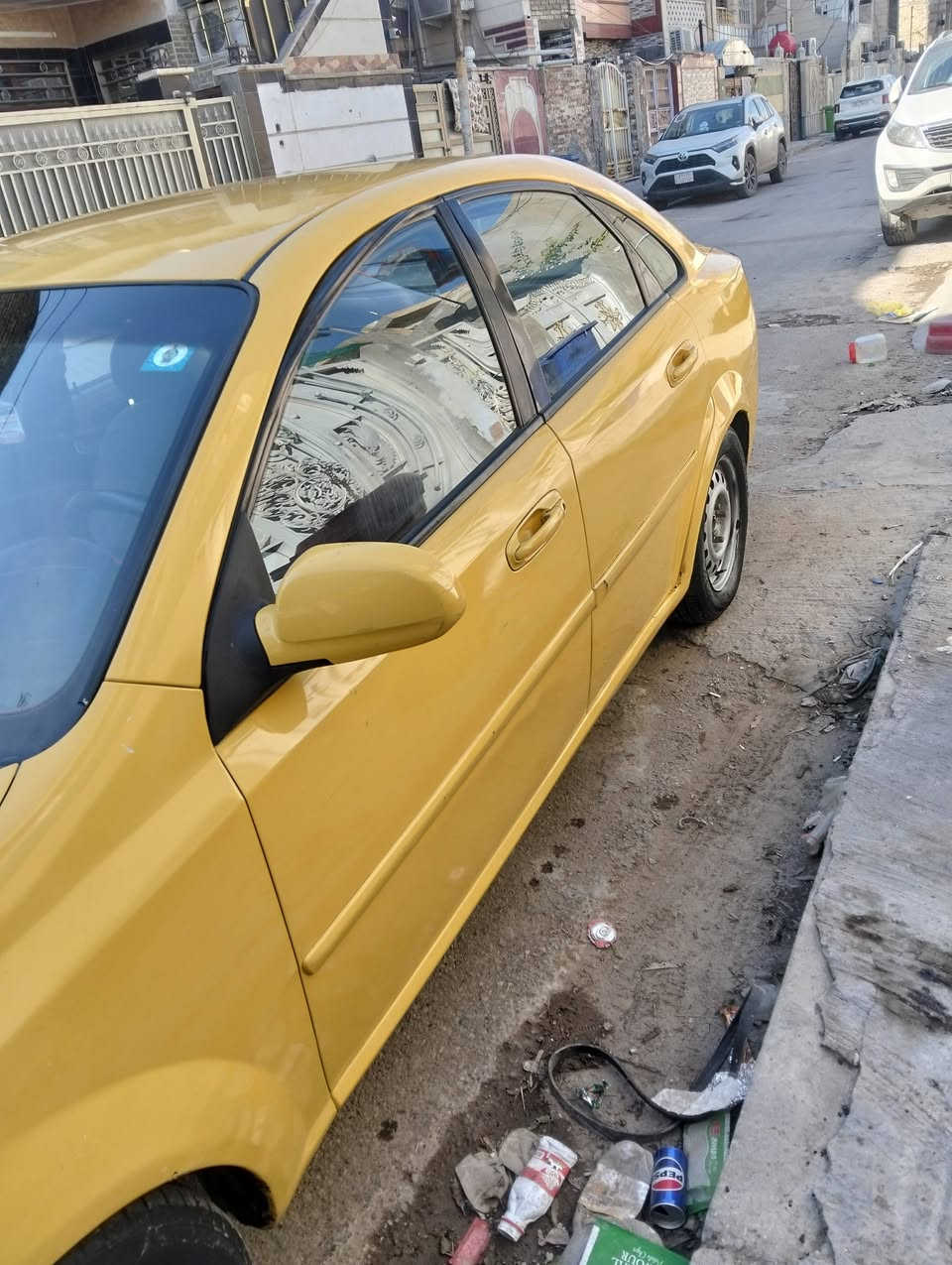 2011.      65$.     ***********
