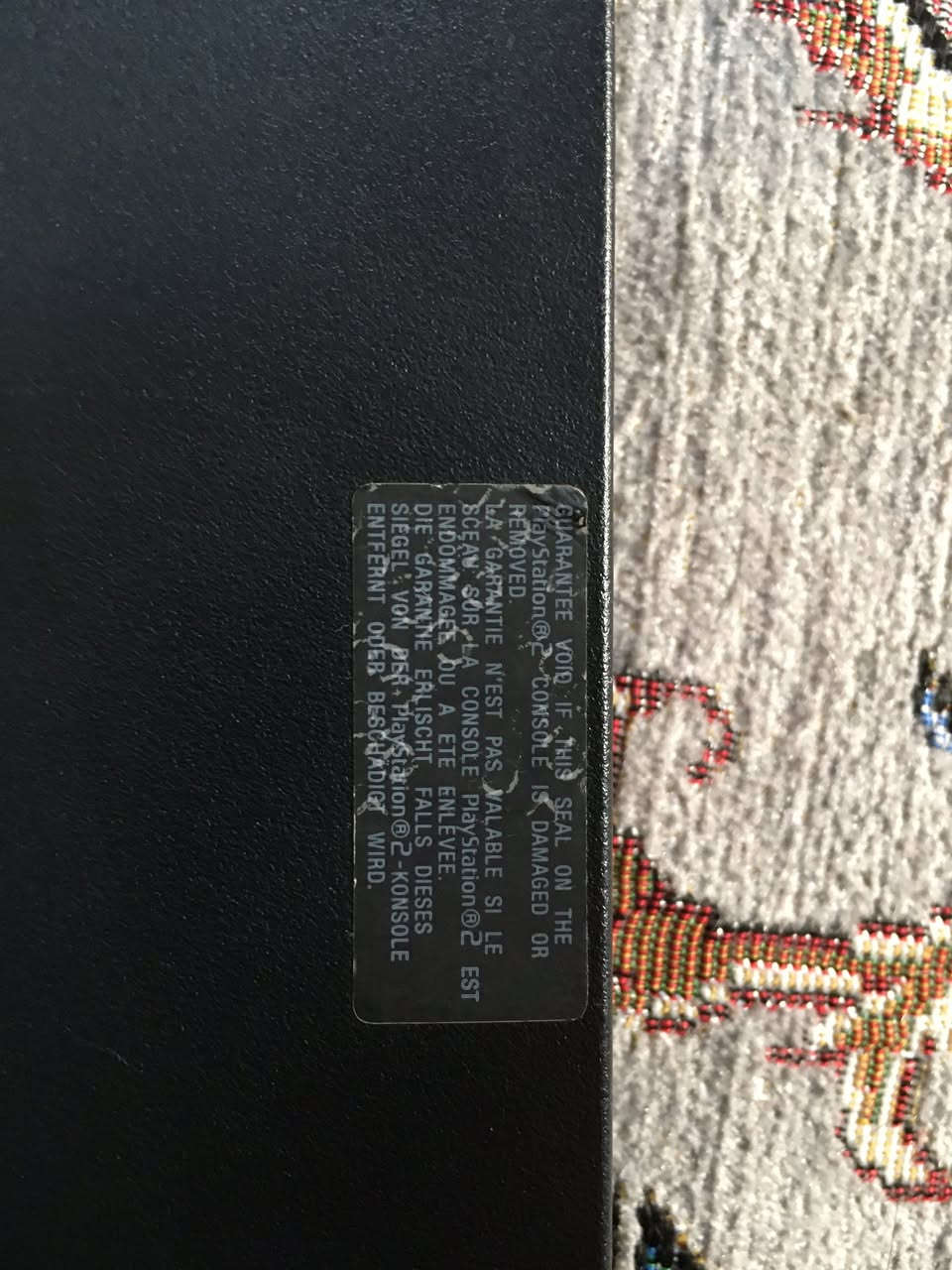 السلام عليكم بلي ٢ اوروبي يشغل ياباني و امريكي و اوروبي
مع ١٢ قرص كامل الملحقات الاصليه من المحوله والكيبل مالصوره واليده كله من شركه سوني اصلي للبيع او للمراوس مكاني السليمانية ماعندي توصيل رقمي ***********
