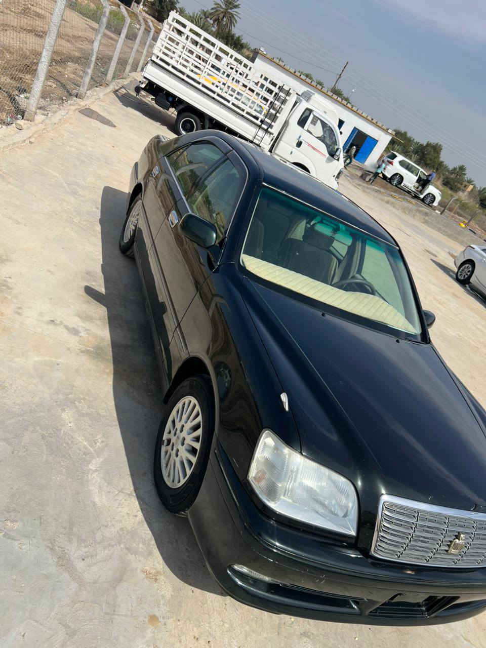 ادوات  لون زيتوني  السعر 45بيه مجال قليل 
كصه قماره فقط مكينه كير حداديه ڱڵـه  جديد
جاهزه مابيه نقص
مكينه ديفور الصغير
دكمه وحده
مكان شطره
***********
