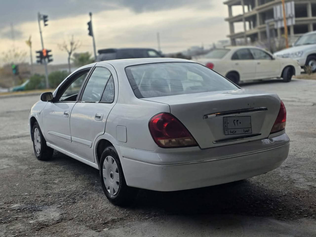 سەنی 2007 ساخ موزایدە
کتابی موزایدەی لەگەڵە
گێڕ عادی 
گێڕوو مەکینە بەشەرت
تەقەو ڕەقە بەشەرت
قرچی هەیە
چوار تایەی تازەیە
کامل مەسرەف کراوە

سیعر ///39 گەڵا قوفڵی بێ مەعامەلە

شوێن//هەڵەبجەی شەهید

***********
