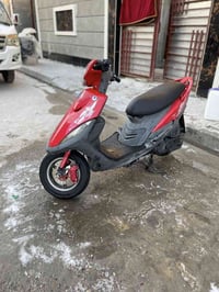 صدر ماكس كرزي للبيع السعر ١٠٠ الاتصال ٠٧٧٦٥٧٦٩٥١٤