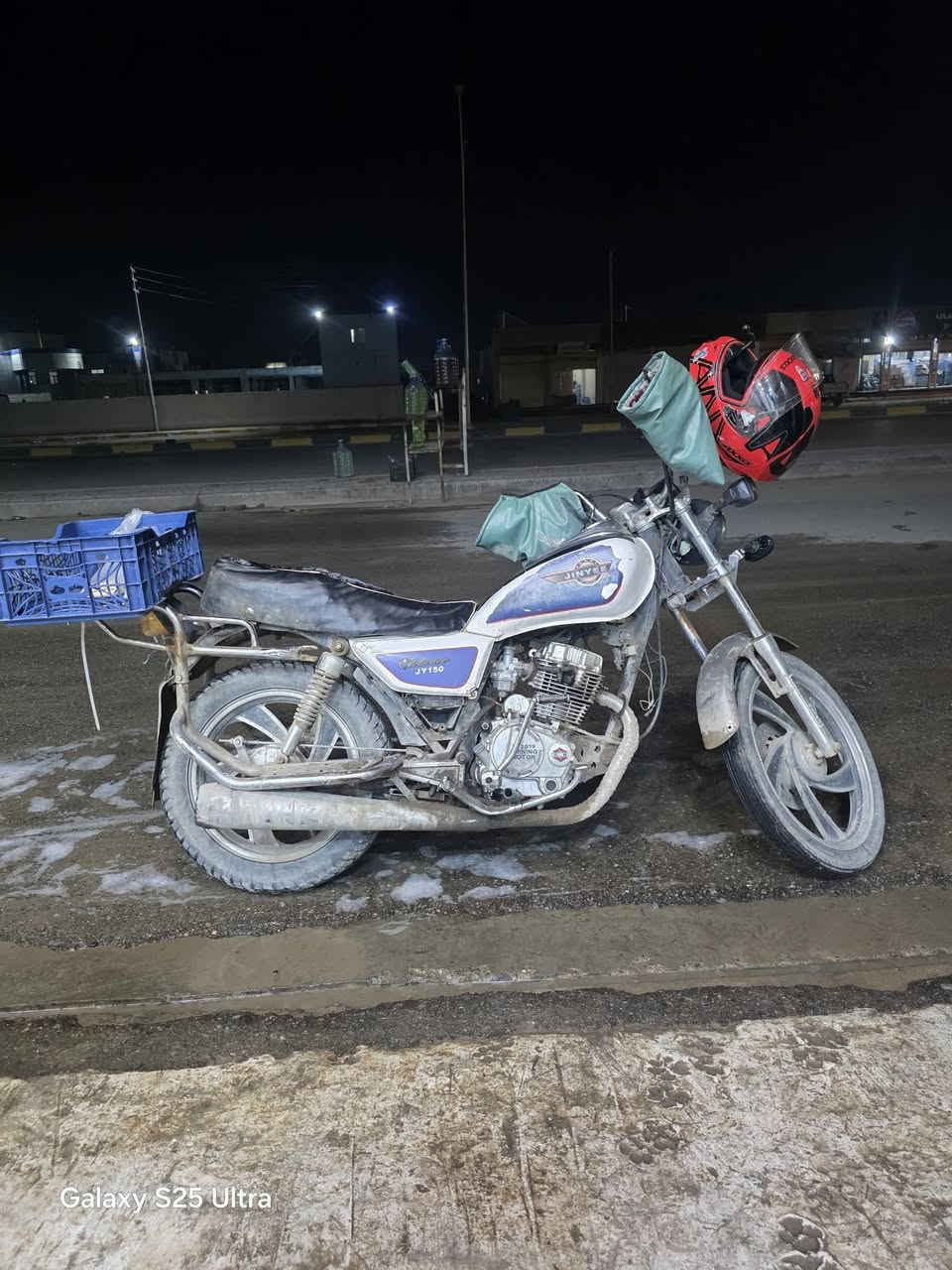 200وبي مجال
شغال نكره 
محرك يدخن
مكان بيجي 
***********
